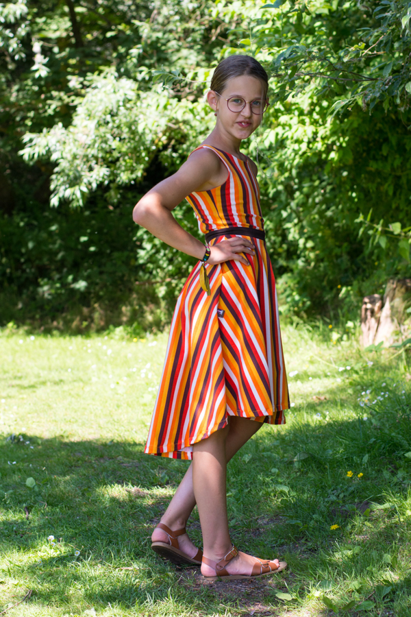 Alis Twist Dress and Maxi- English – Sofilantjes Patterns